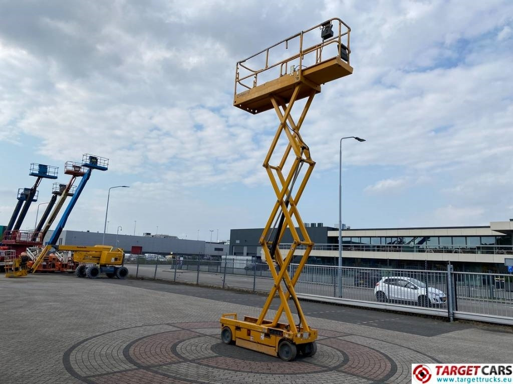 Ножична работна платформа Haulotte Compact 8 Electric Scissor Work Lift 818cm: снимка 7