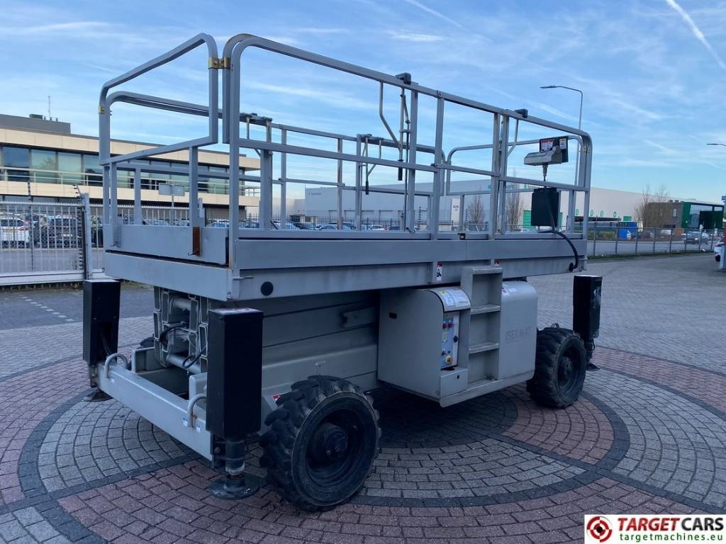 Haulotte H12SX Diesel 4x4 Scissor H12SDX Work Lift 1200cm - Ножична работна платформа: снимка 3 Haulotte H12SX Diesel 4x4 Scissor H12SDX Work Lift 1200cm - Ножична работна платформа: снимка 3