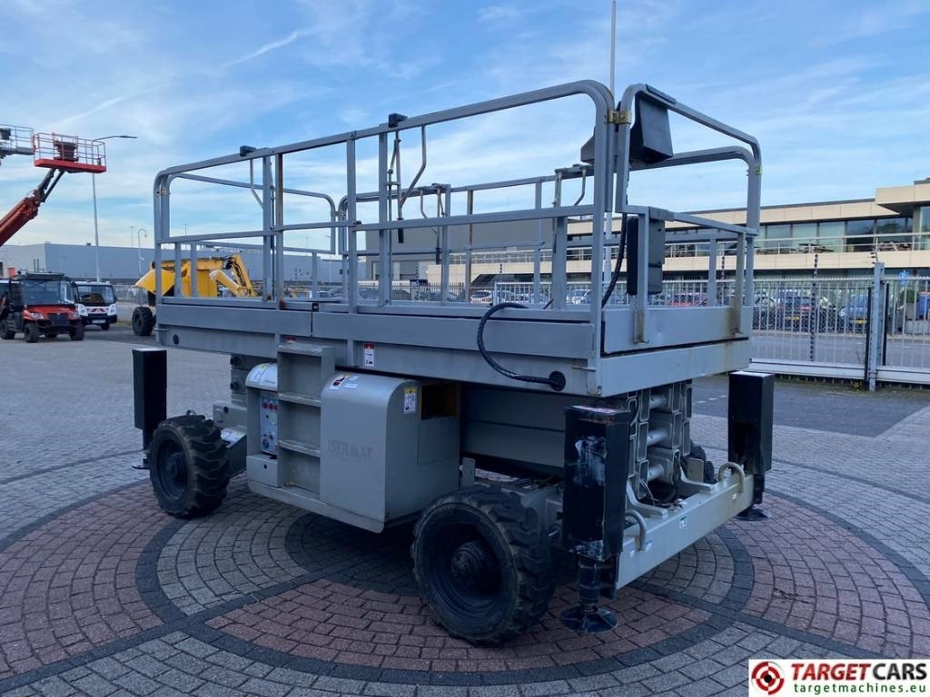 Haulotte H12SX Diesel 4x4 Scissor H12SDX Work Lift 1200cm - Ножична работна платформа: снимка 2 Haulotte H12SX Diesel 4x4 Scissor H12SDX Work Lift 1200cm - Ножична работна платформа: снимка 2