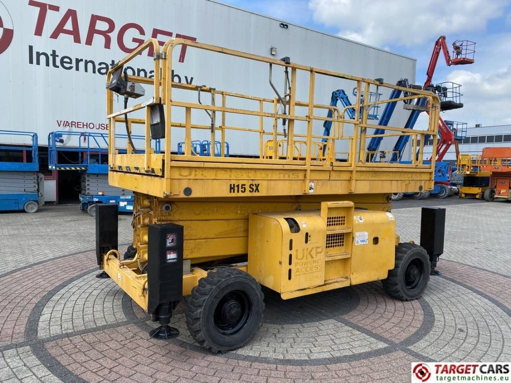 Haulotte H15SXNT Diesel H15SX 4x4 Scissor Work Lift 1500cm - Ножична работна платформа: снимка 1 Haulotte H15SXNT Diesel H15SX 4x4 Scissor Work Lift 1500cm - Ножична работна платформа: снимка 1