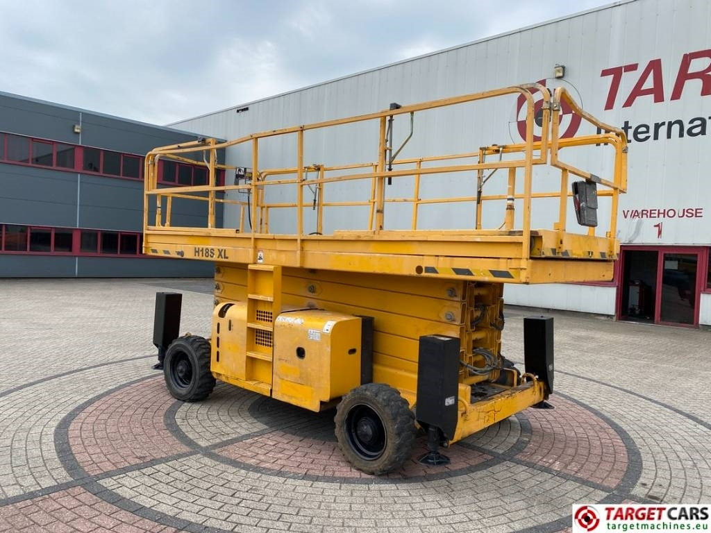 Haulotte H18SXL Diesel 4x4 Scissor Work Lift 1800cm - Ножична работна платформа: снимка 4 Haulotte H18SXL Diesel 4x4 Scissor Work Lift 1800cm - Ножична работна платформа: снимка 4