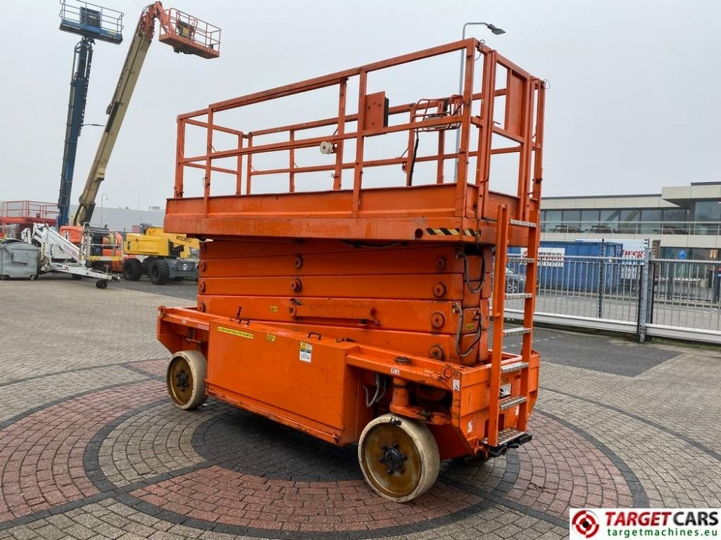 JLG 153-12 Liftlux Electric Scissor Work Lift 1730cm - Ножична работна платформа: снимка 2 JLG 153-12 Liftlux Electric Scissor Work Lift 1730cm - Ножична работна платформа: снимка 2