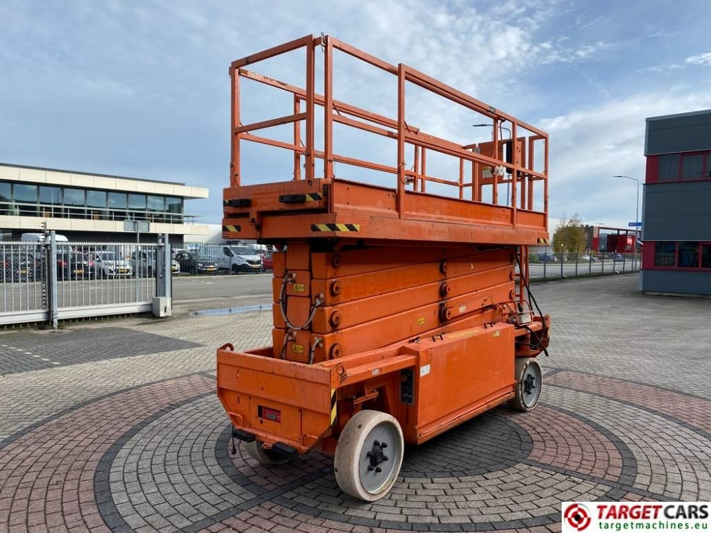 JLG 153-12 Liftlux Electric Scissor Work Lift 1730cm - Ножична работна платформа: снимка 3 JLG 153-12 Liftlux Electric Scissor Work Lift 1730cm - Ножична работна платформа: снимка 3