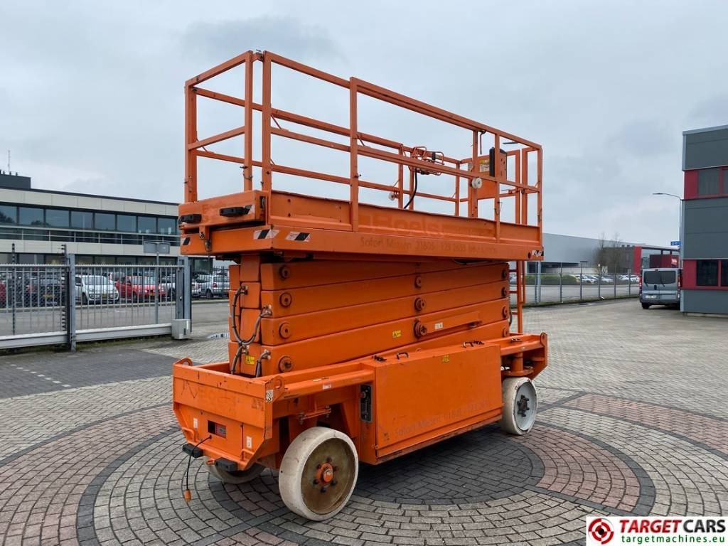 JLG 153-12 Liftlux Electric Scissor Work Lift 1730cm - Ножична работна платформа: снимка 3 JLG 153-12 Liftlux Electric Scissor Work Lift 1730cm - Ножична работна платформа: снимка 3