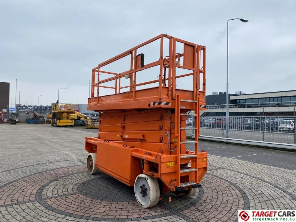 JLG 153-12 Liftlux Electric Scissor Work Lift 1730cm - Ножична работна платформа: снимка 2 JLG 153-12 Liftlux Electric Scissor Work Lift 1730cm - Ножична работна платформа: снимка 2