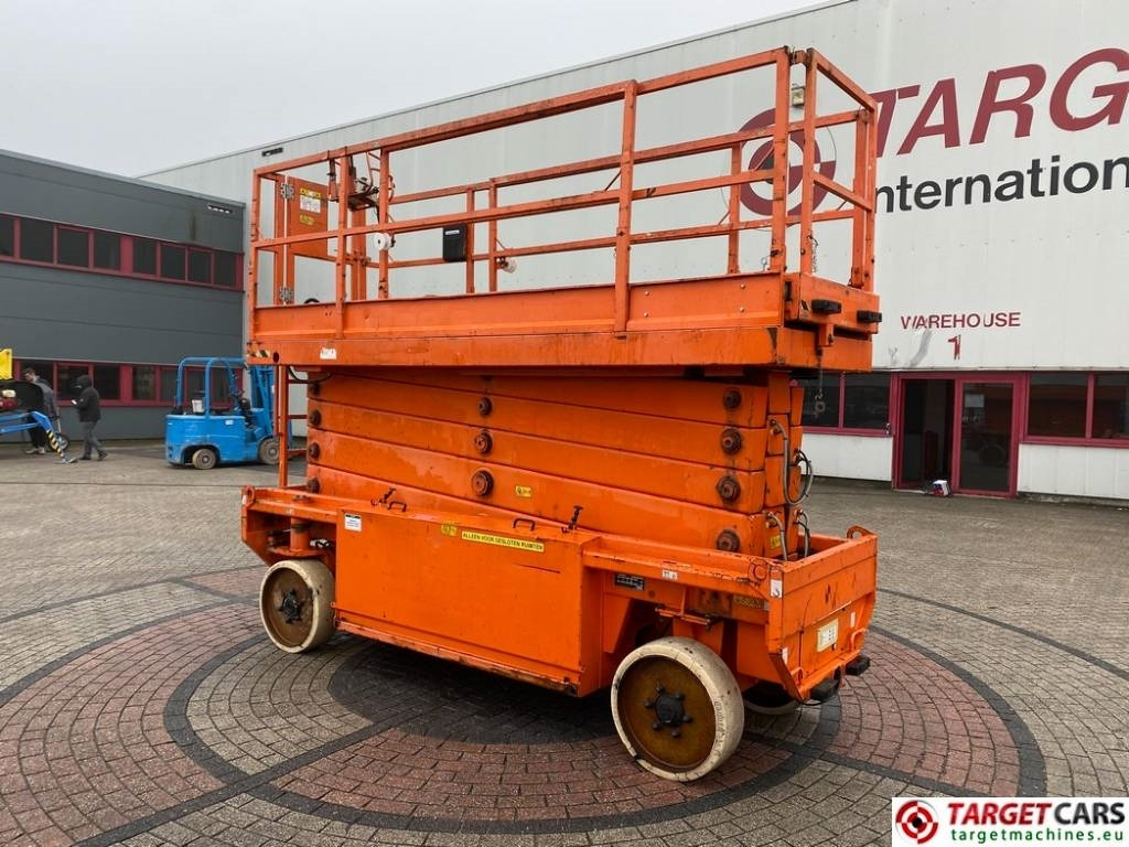 JLG 153-12 Liftlux Electric Scissor Work Lift 1730cm - Ножична работна платформа: снимка 4 JLG 153-12 Liftlux Electric Scissor Work Lift 1730cm - Ножична работна платформа: снимка 4