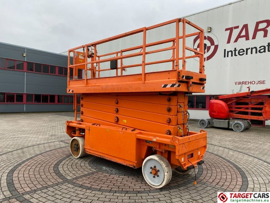 JLG 153-12 Liftlux Electric Scissor Work Lift 1730cm - Ножична работна платформа: снимка 4 JLG 153-12 Liftlux Electric Scissor Work Lift 1730cm - Ножична работна платформа: снимка 4
