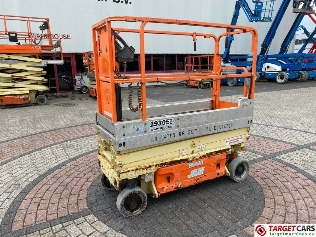 JLG 1930ES Electric Scissor Work Lift 772cm - Ножична работна платформа: снимка 1 JLG 1930ES Electric Scissor Work Lift 772cm - Ножична работна платформа: снимка 1