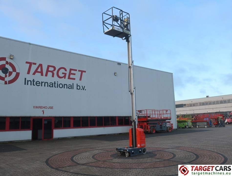Вертикална работна платформа JLG 20MVL Electric Vertical Mast Work Lift 794cm: снимка 6