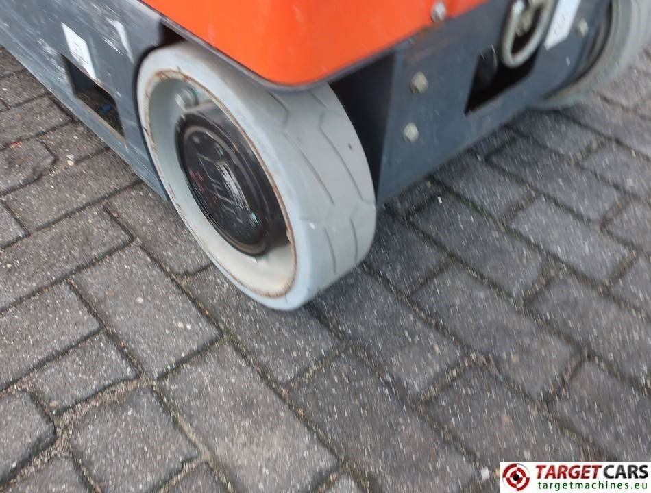 Вертикална работна платформа JLG 20MVL Electric Vertical Mast Work Lift 794cm: снимка 17