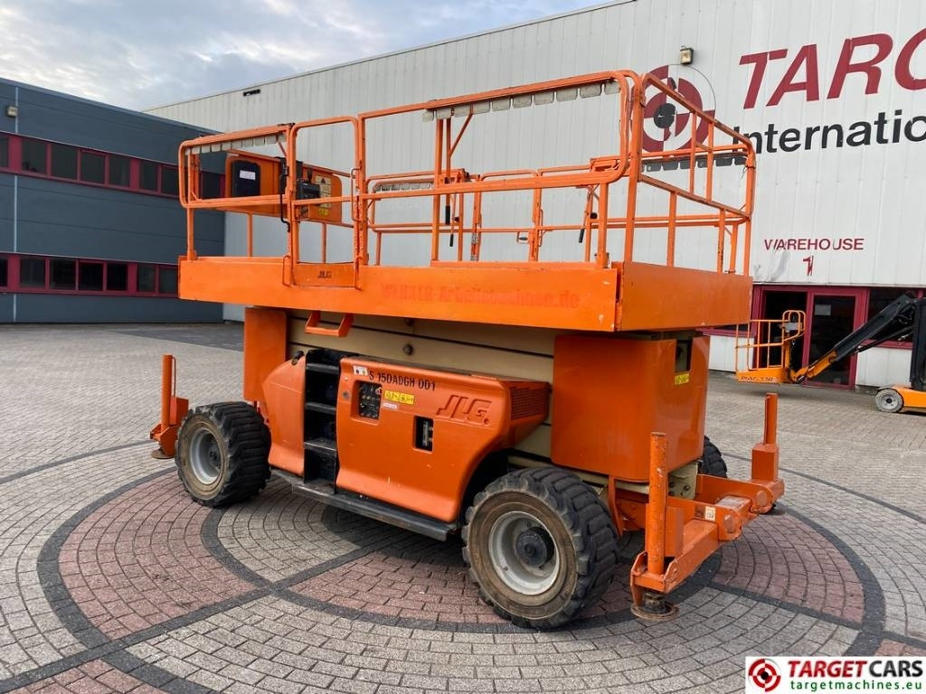 JLG 4394RT Diesel 4x4 Scissor Work Lift 1511cm - Ножична работна платформа: снимка 4 JLG 4394RT Diesel 4x4 Scissor Work Lift 1511cm - Ножична работна платформа: снимка 4