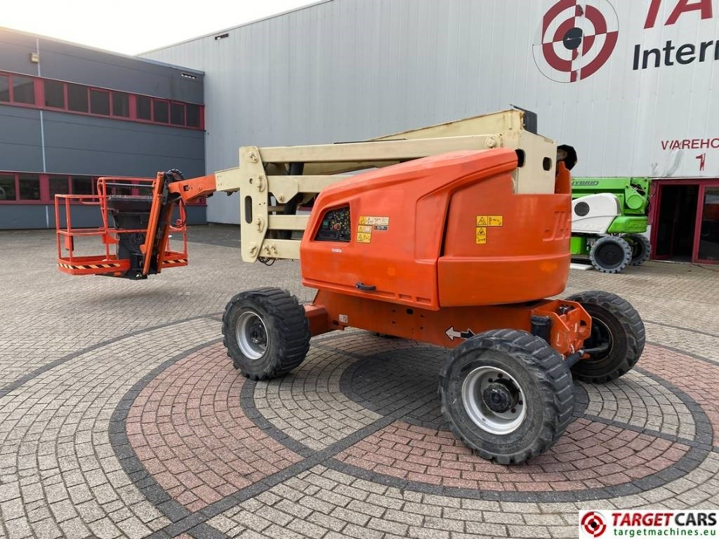 JLG 520AJ Articulated 4x4 Diesel Boom Work Lift 1800cm - Артикулираща платформа: снимка 4 JLG 520AJ Articulated 4x4 Diesel Boom Work Lift 1800cm - Артикулираща платформа: снимка 4