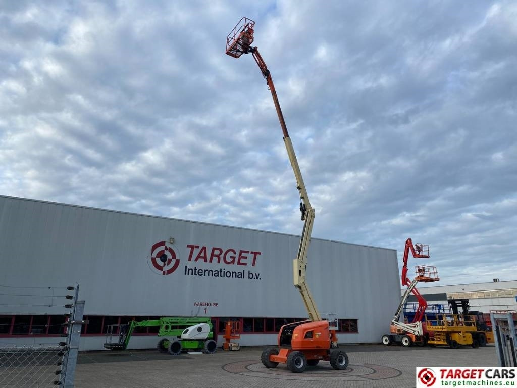 JLG 520AJ Articulated 4x4 Diesel Boom Work Lift 1800cm - Артикулираща платформа: снимка 5 JLG 520AJ Articulated 4x4 Diesel Boom Work Lift 1800cm - Артикулираща платформа: снимка 5