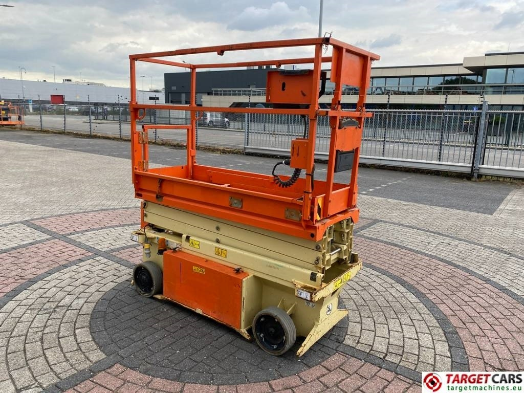 JLG 6RS Electric Scissor Work Lift 779cm - Ножична работна платформа: снимка 2 JLG 6RS Electric Scissor Work Lift 779cm - Ножична работна платформа: снимка 2