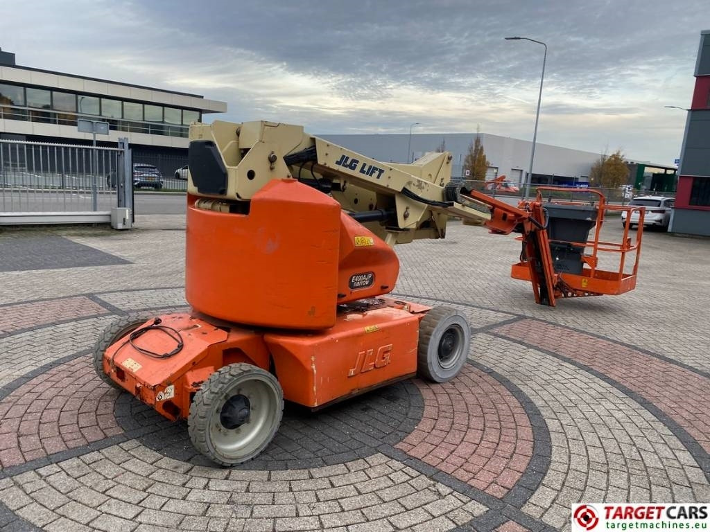 JLG E400AJPN Jib Plus Articulated Electric BoomLift - Артикулираща платформа: снимка 3 JLG E400AJPN Jib Plus Articulated Electric BoomLift - Артикулираща платформа: снимка 3