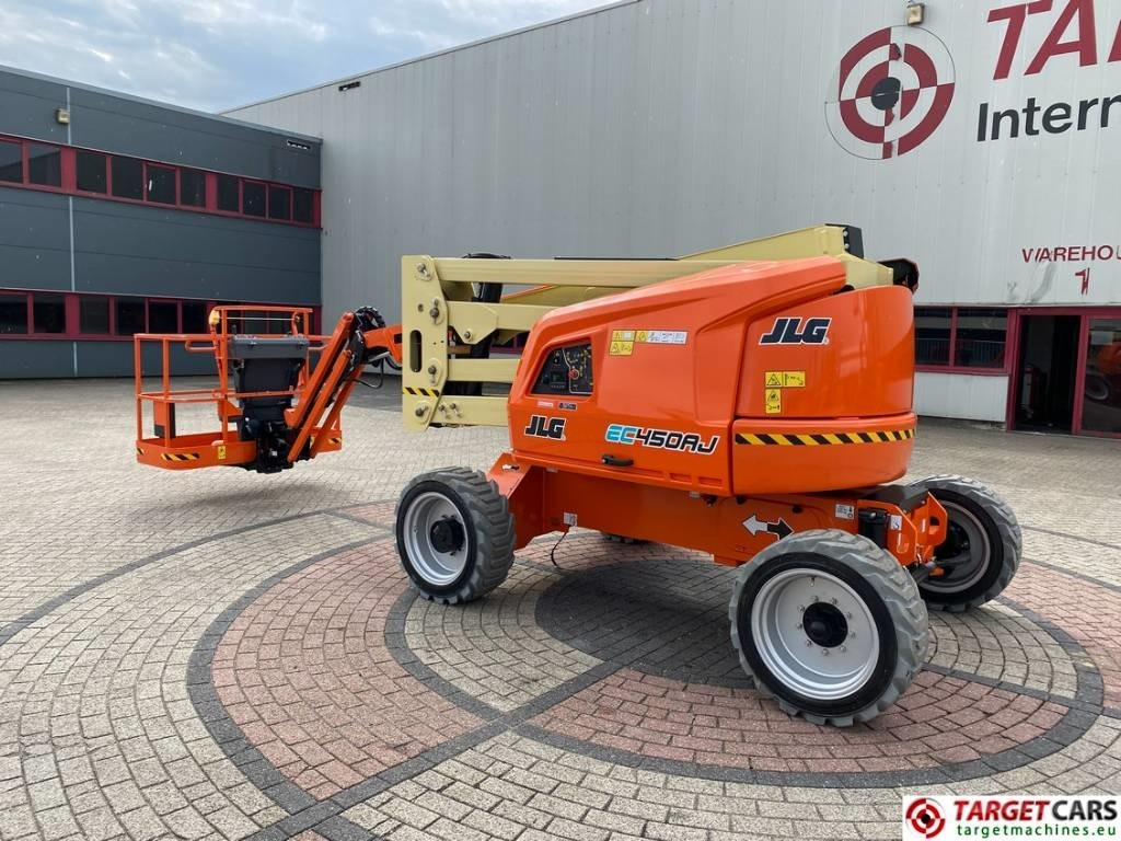 JLG EC450AJ Articulated El Lithium-Ion BoomLift 1572cm - Артикулираща платформа: снимка 4 JLG EC450AJ Articulated El Lithium-Ion BoomLift 1572cm - Артикулираща платформа: снимка 4