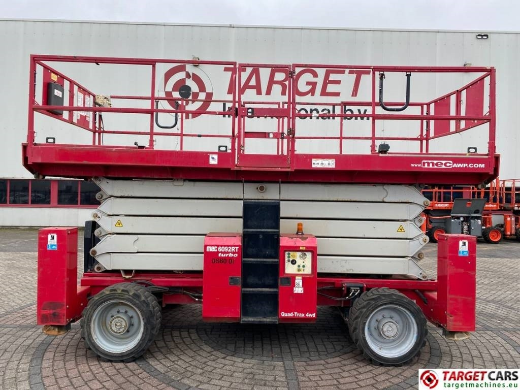 Ножична работна платформа MEC 6092RT Diesel 4x4 Scissor Work LIft 2020cm: снимка 38