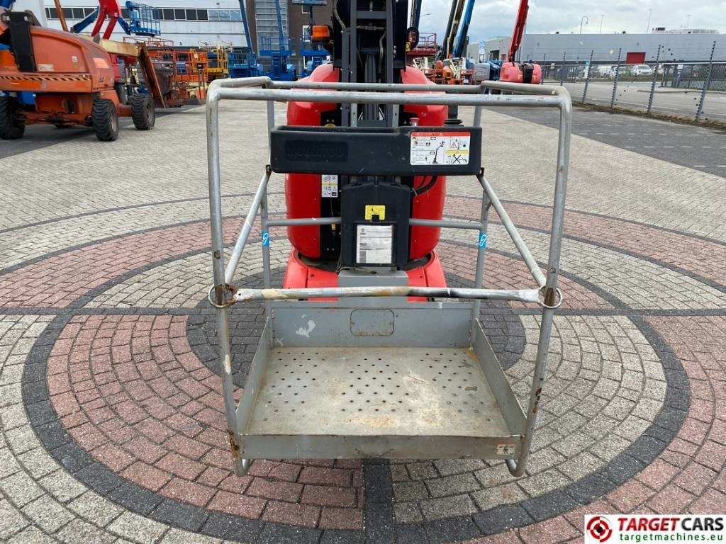 Manitou 100VJR Evolution Vertical Mast Work Lift 990cm - Вертикална работна платформа: снимка 2 Manitou 100VJR Evolution Vertical Mast Work Lift 990cm - Вертикална работна платформа: снимка 2