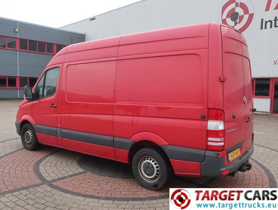 Mercedes-Benz 319CDI Sprinter L2H2 190HP Euro6 Trailer Hook 3.5T - Товарен бус: снимка 4 Mercedes-Benz 319CDI Sprinter L2H2 190HP Euro6 Trailer Hook 3.5T - Товарен бус: снимка 4