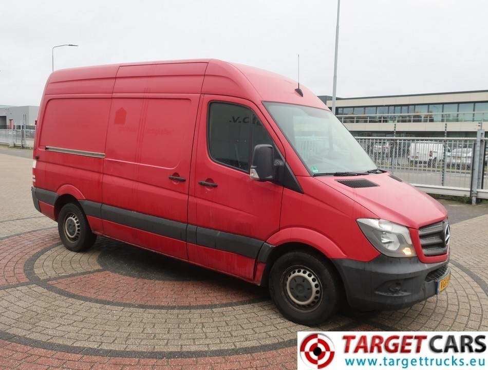 Mercedes-Benz 319CDI Sprinter L2H2 190HP Euro6 Trailer Hook 3.5T - Товарен бус: снимка 2 Mercedes-Benz 319CDI Sprinter L2H2 190HP Euro6 Trailer Hook 3.5T - Товарен бус: снимка 2