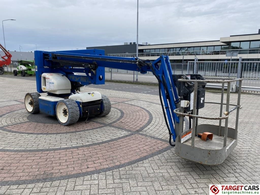 Niftylift HR15NDE HyBrid Articulated Boom Work Lift 1550cm - Артикулираща платформа: снимка 2 Niftylift HR15NDE HyBrid Articulated Boom Work Lift 1550cm - Артикулираща платформа: снимка 2