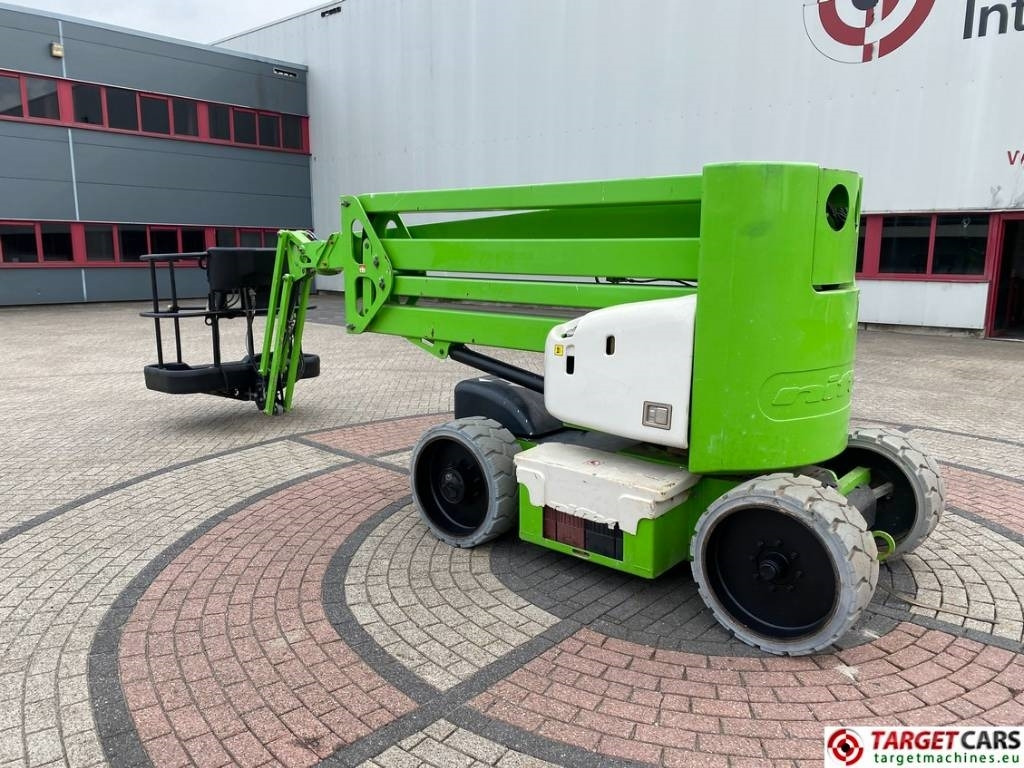 Niftylift HR17N HyBrid MK3 Articulated Boom Work Lift 1700cm - Артикулираща платформа: снимка 4 Niftylift HR17N HyBrid MK3 Articulated Boom Work Lift 1700cm - Артикулираща платформа: снимка 4