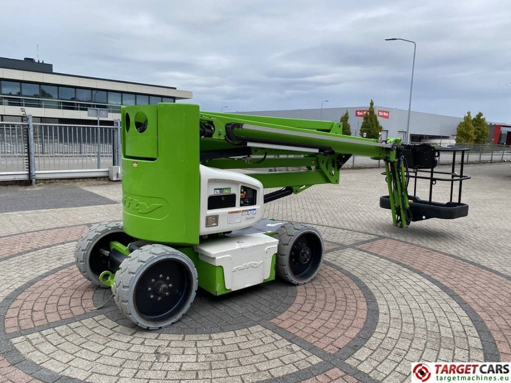 Niftylift HR17NE MK4 Electric Articulated Boom Work Lift 17M - Артикулираща платформа: снимка 3 Niftylift HR17NE MK4 Electric Articulated Boom Work Lift 17M - Артикулираща платформа: снимка 3