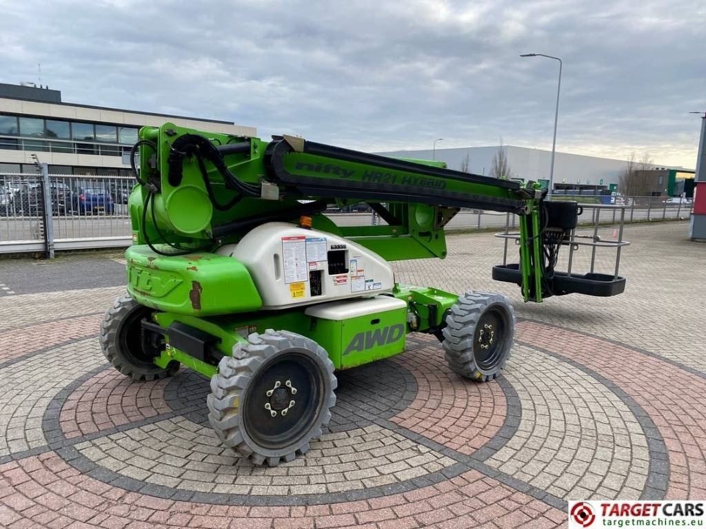 Niftylift HR21 MK1B HyBrid Articulated 4x4 Boom Lift 2080cm - Артикулираща платформа: снимка 3 Niftylift HR21 MK1B HyBrid Articulated 4x4 Boom Lift 2080cm - Артикулираща платформа: снимка 3