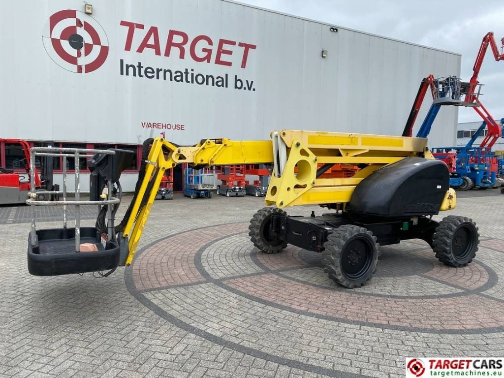 Niftylift HR21D Diese 4x4 Articulated Boom Work Lift 2080cm - Артикулираща платформа: снимка 1 Niftylift HR21D Diese 4x4 Articulated Boom Work Lift 2080cm - Артикулираща платформа: снимка 1