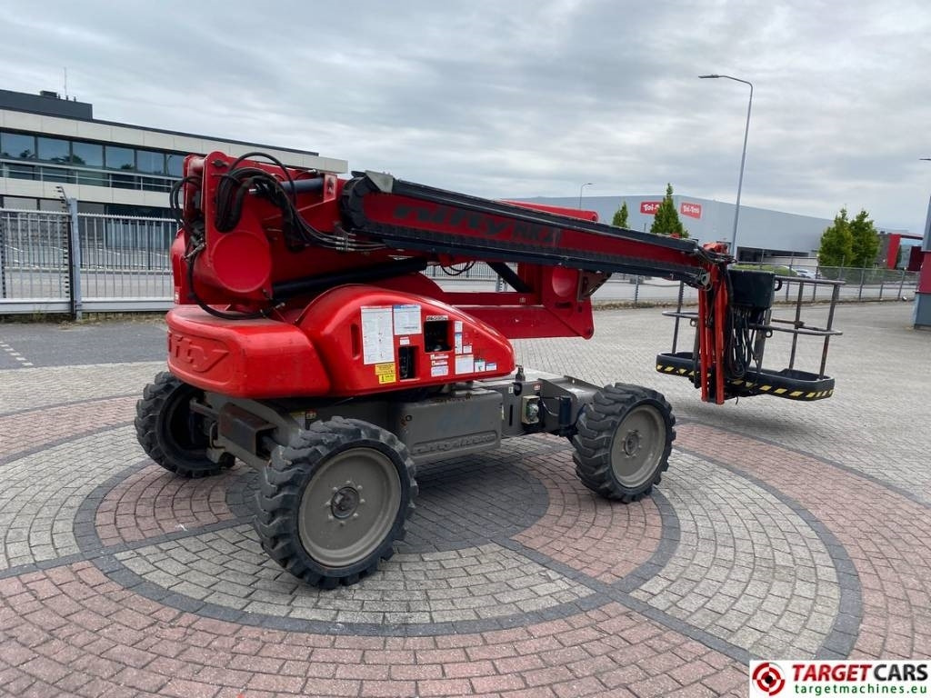Niftylift HR21D Diesel 4x4 Articulated Boom Work Lift 2080cm - Артикулираща платформа: снимка 3 Niftylift HR21D Diesel 4x4 Articulated Boom Work Lift 2080cm - Артикулираща платформа: снимка 3