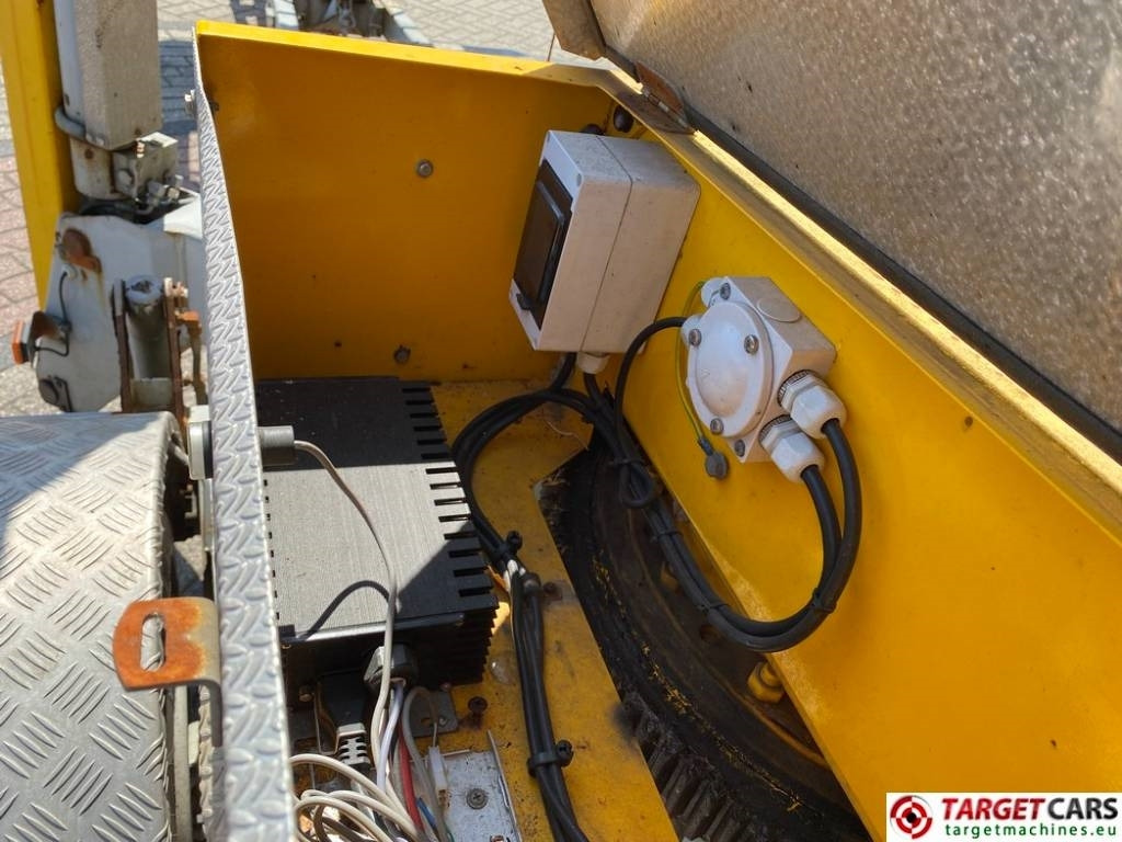 Вишка на ремарке Ommelift Omme 2100EBZ Tow Boom Telescopic Lift 2110cm: снимка 14