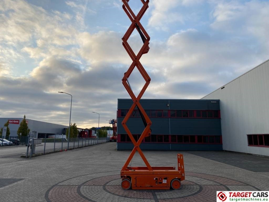 Ножична работна платформа PB Lifttechnik S140-12EC Electric Scissor Work Lift 1380cm: снимка 19 Ножична работна платформа PB Lifttechnik S140-12EC Electric Scissor Work Lift 1380cm: снимка 19