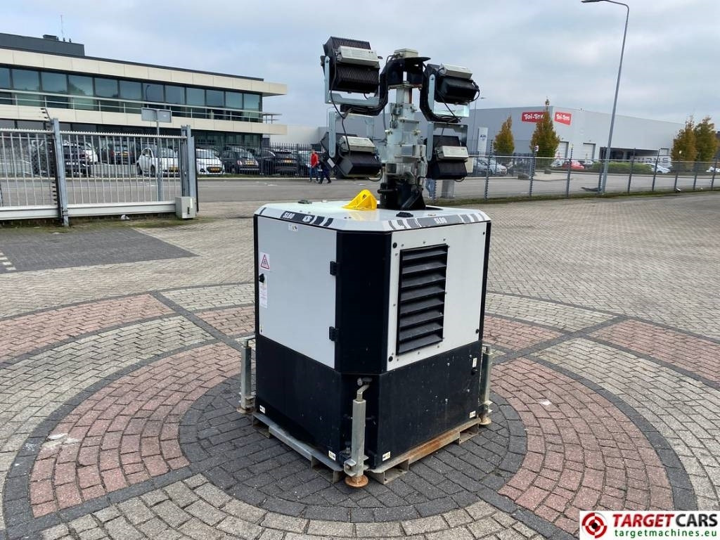 SMC SL80 Tower Light SL80K 4x300W Led - Осветителна кула: снимка 3 SMC SL80 Tower Light SL80K 4x300W Led - Осветителна кула: снимка 3