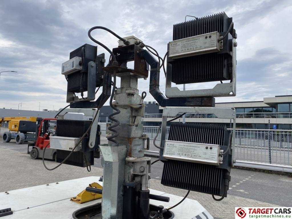 Лизинг на SMC SL80K TowerLight 4x300W Led SL80  SMC SL80K TowerLight 4x300W Led SL80: снимка 19