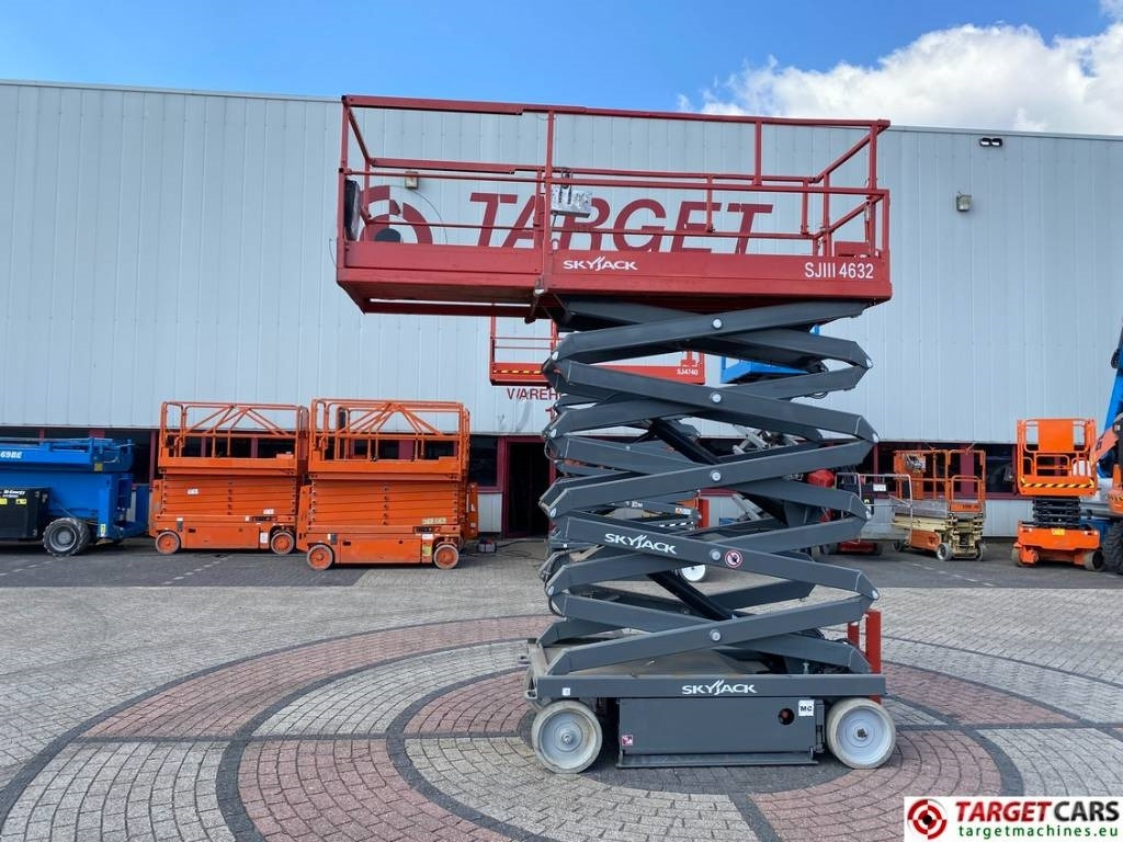 SkyJack SJ4632 Electric 4632 Scissor Work LIft 1170cm - Ножична работна платформа: снимка 5 SkyJack SJ4632 Electric 4632 Scissor Work LIft 1170cm - Ножична работна платформа: снимка 5
