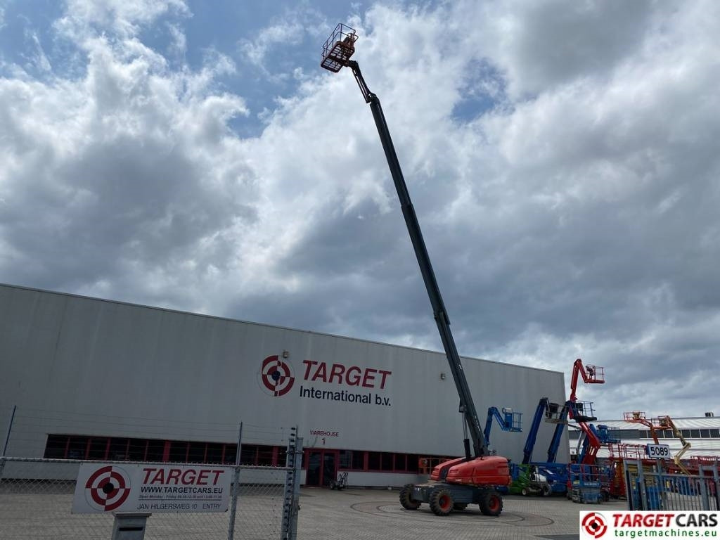 SkyJack SJ66T Telescopic 4x4 Diesel Boom Work LIft 2212cm - Телескопична платформа: снимка 5 SkyJack SJ66T Telescopic 4x4 Diesel Boom Work LIft 2212cm - Телескопична платформа: снимка 5