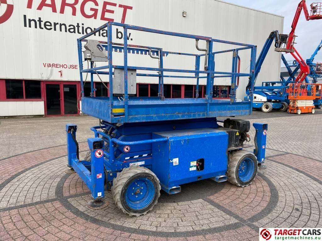 SkyJack SJ6832 RTE HyBrid 4x4 Scissor Work Lift 1175cm - Ножична работна платформа: снимка 1 SkyJack SJ6832 RTE HyBrid 4x4 Scissor Work Lift 1175cm - Ножична работна платформа: снимка 1