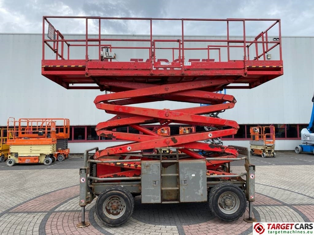 SkyJack SJ8841RT Diesel 4x4 Scissor Work Lift 1430cm - Ножична работна платформа: снимка 5 SkyJack SJ8841RT Diesel 4x4 Scissor Work Lift 1430cm - Ножична работна платформа: снимка 5