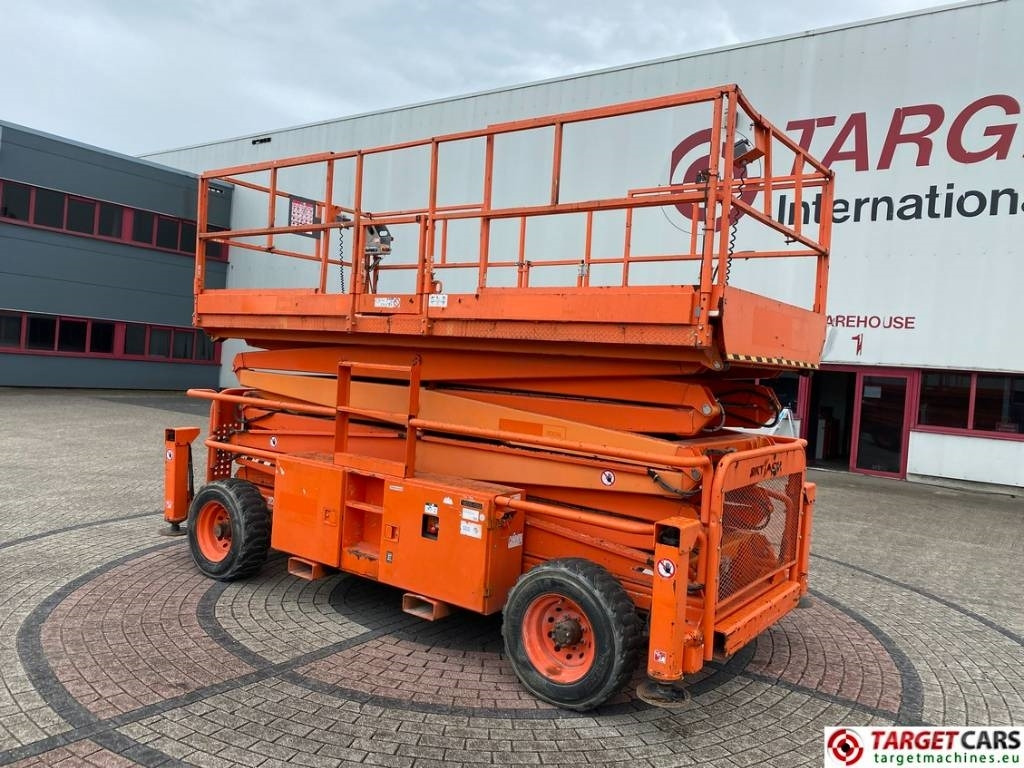 SkyJack SJ9250 RT Diesel 4x4 Scissor Work Lift 1720cm  - Ножична работна платформа: снимка 4 SkyJack SJ9250 RT Diesel 4x4 Scissor Work Lift 1720cm  - Ножична работна платформа: снимка 4