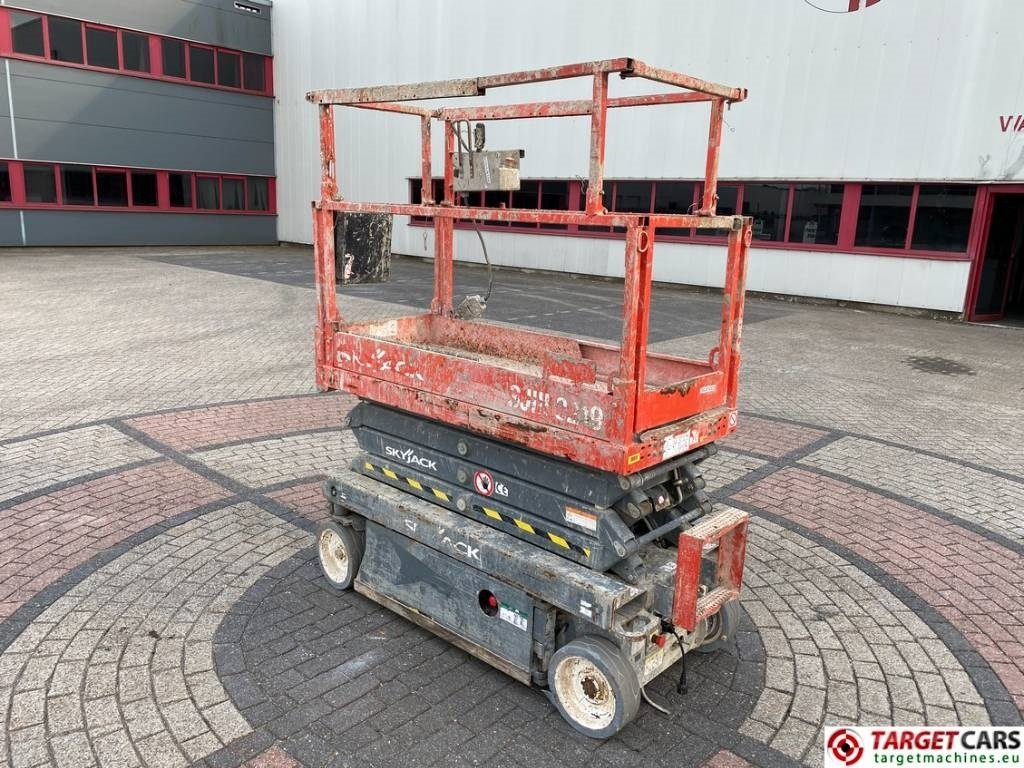 SkyJack SJIII-3219 Electric 3219 Scissor Work Lift 780cm - Ножична работна платформа: снимка 4 SkyJack SJIII-3219 Electric 3219 Scissor Work Lift 780cm - Ножична работна платформа: снимка 4