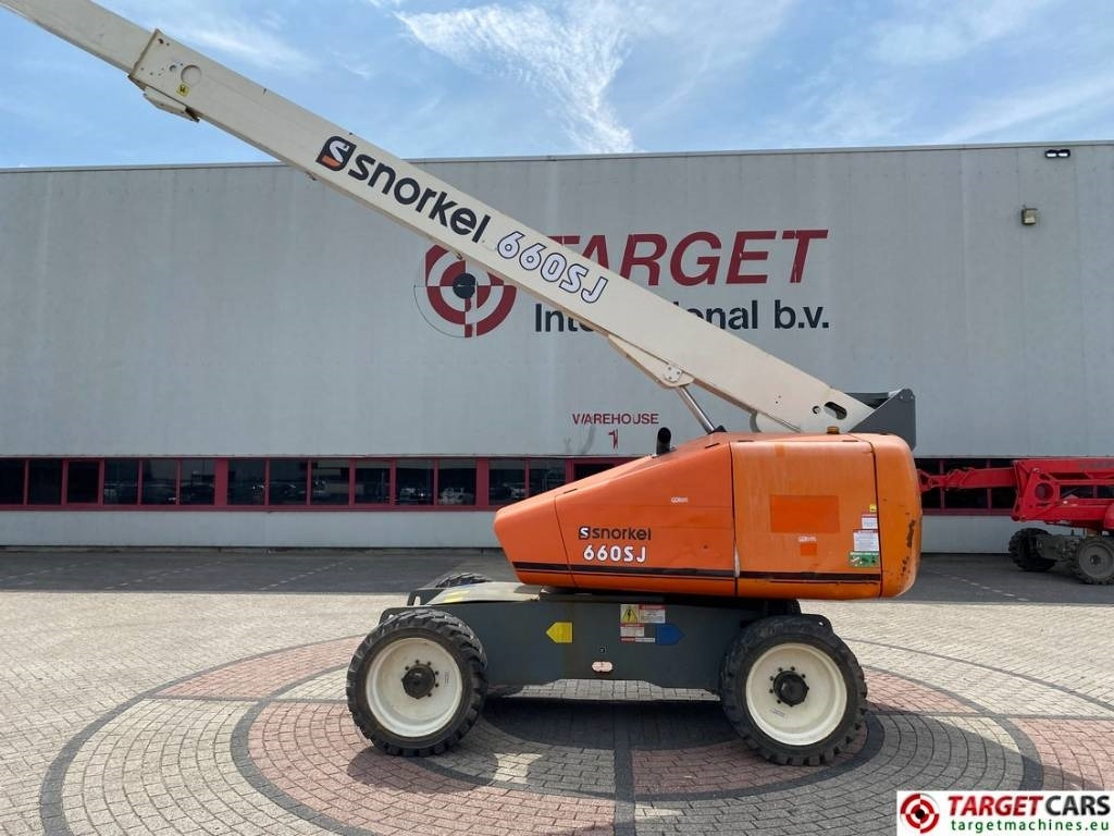 Телескопична платформа Snorkel 660SJ Telescopic 4x4 Diesel Boom Work Lift 2230cm: снимка 28