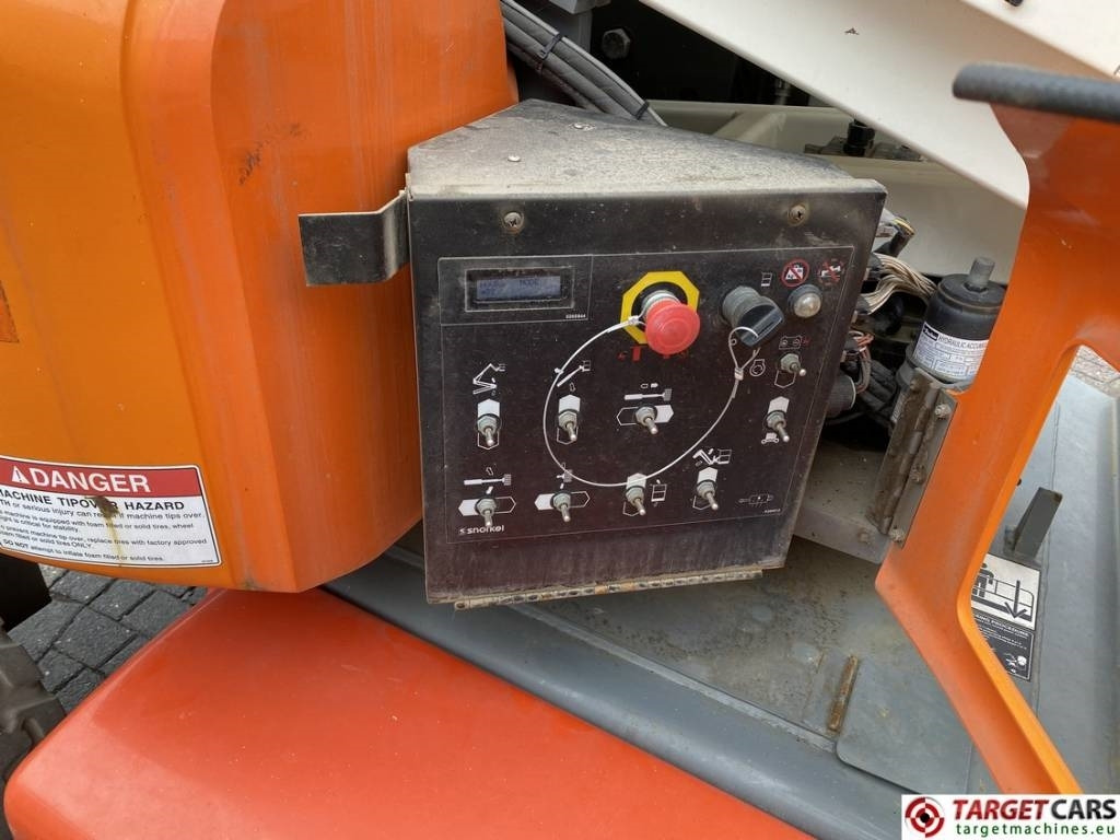 Артикулираща платформа Snorkel A46JE Electric Articulated Boom Work Lift 1600cm: снимка 14 Артикулираща платформа Snorkel A46JE Electric Articulated Boom Work Lift 1600cm: снимка 14