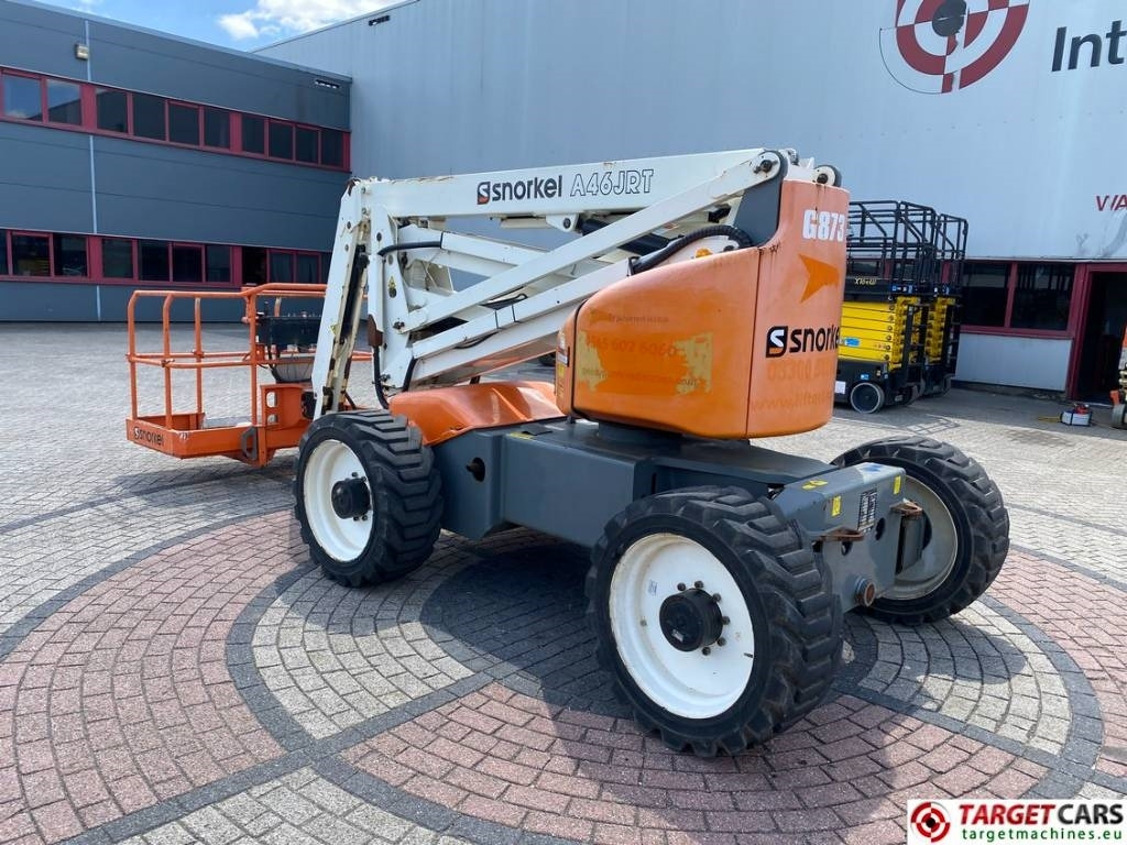 Snorkel A46JRT Diesel 4x4 Articulated Boom WorkLift 1630cm - Артикулираща платформа: снимка 4 Snorkel A46JRT Diesel 4x4 Articulated Boom WorkLift 1630cm - Артикулираща платформа: снимка 4