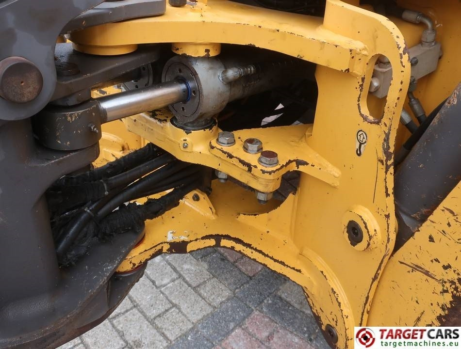 Лизинг на Volvo BL60B Backhoe 4x4 Loader  Volvo BL60B Backhoe 4x4 Loader: снимка 22