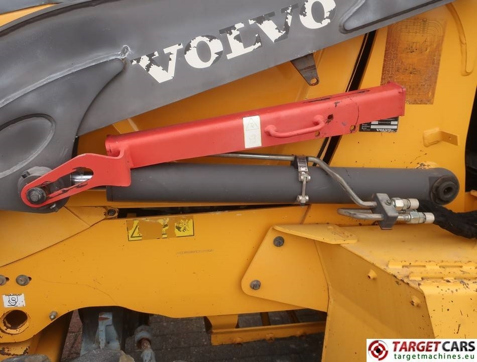 Лизинг на Volvo BL60B Backhoe 4x4 Loader  Volvo BL60B Backhoe 4x4 Loader: снимка 29