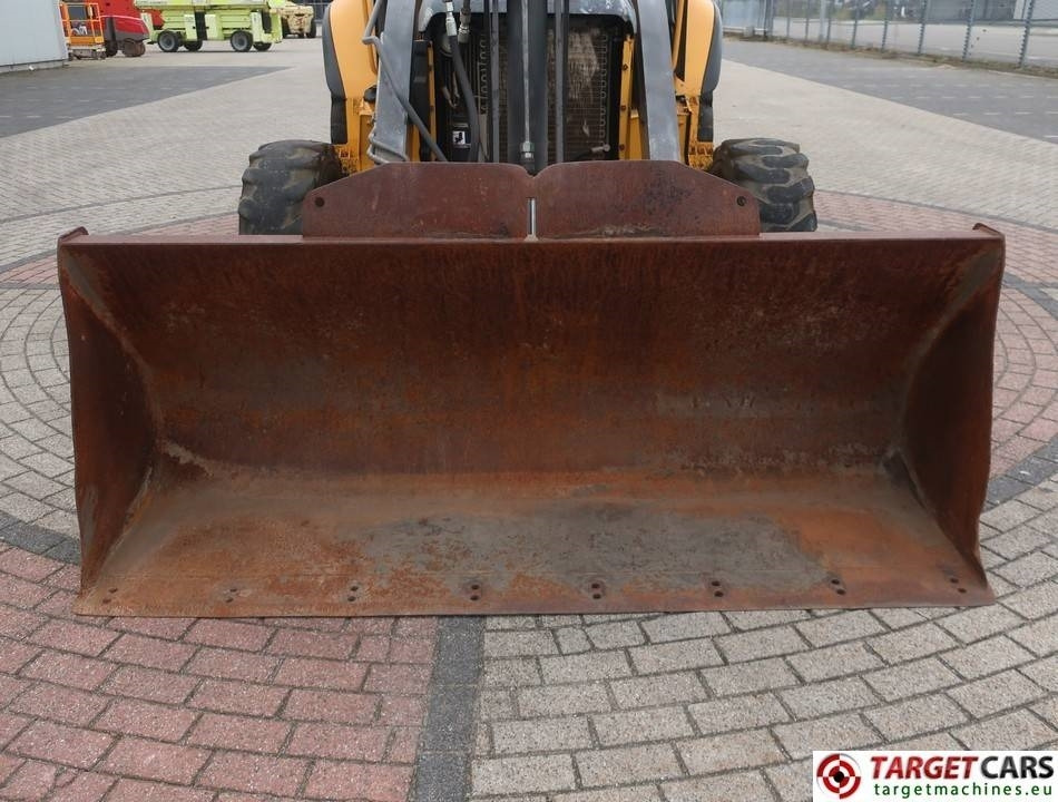 Лизинг на Volvo BL60B Backhoe 4x4 Loader  Volvo BL60B Backhoe 4x4 Loader: снимка 14