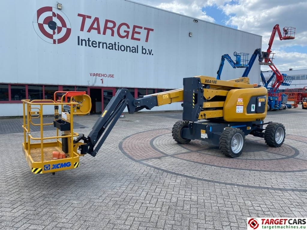XCMG XGA18E Articulated 4x4 Diesel Boom Work Lift 18M - Артикулираща платформа: снимка 1 XCMG XGA18E Articulated 4x4 Diesel Boom Work Lift 18M - Артикулираща платформа: снимка 1