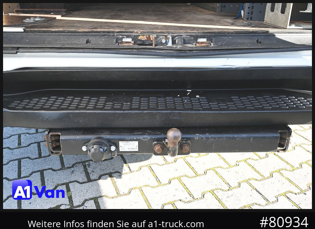 IVECO Daily 35S17 Kasten L2H3 Automatik,Klima - Товарен бус: снимка 2 IVECO Daily 35S17 Kasten L2H3 Automatik,Klima - Товарен бус: снимка 2