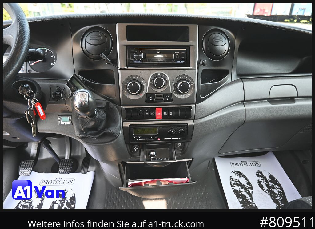 IVECO Daily 50C17 SZM, Klima, Tempomat, Schlafplatz - Брезентов бус: снимка 4 IVECO Daily 50C17 SZM, Klima, Tempomat, Schlafplatz - Брезентов бус: снимка 4