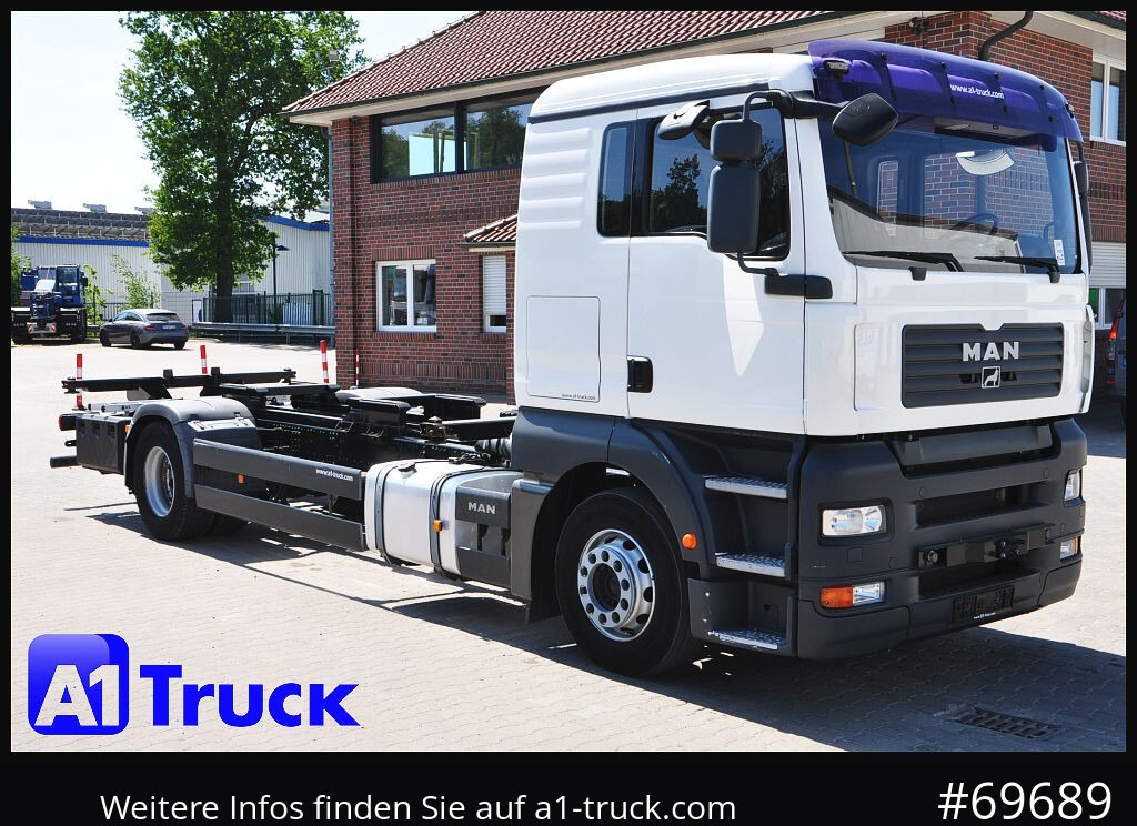 MAN TGA 18,360, BDF, 7,45, 5 Sitzer, 190 tkm - Контейнеровоз/ Сменна каросерия камион: снимка 1 MAN TGA 18,360, BDF, 7,45, 5 Sitzer, 190 tkm - Контейнеровоз/ Сменна каросерия камион: снимка 1
